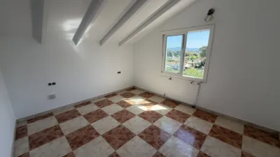 Casa en venta en Carrer del Consell de Cent, 1, Urbanitzacions Niàgara Parc-Àgora Parc-Roca-Rossa (Tordera) de 325.000 €