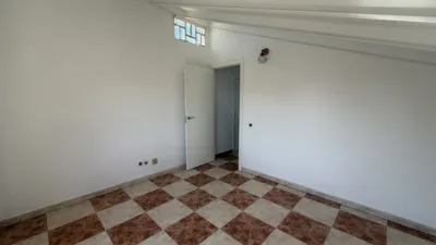 Casa en venta en Carrer del Consell de Cent, 1, Urbanitzacions Niàgara Parc-Àgora Parc-Roca-Rossa (Tordera) de 325.000 €