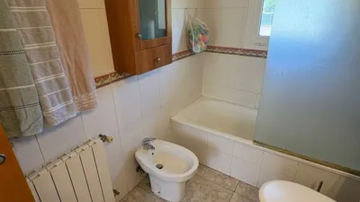 Casa en venta en Carrer de Lleida, 38, cerca de Carrer d' Empúries, Santa Coloma de Farners de 367.500 €