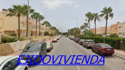 House on Calle Anzuelo photo 3