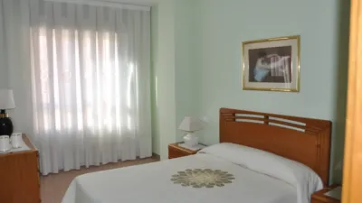 Apartment on Calle Mestre Alcaraz Rocher photo 5
