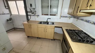 Apartment in Centre-Station Area-Passeig de Joan Maragall photo 10