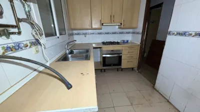 Apartment in Centre-Station Area-Passeig de Joan Maragall photo 9
