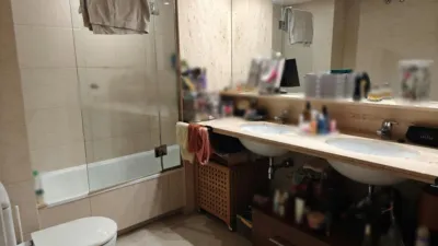 Apartment on Carrer de Guatemala photo 17