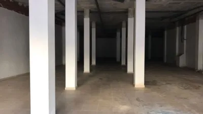 Local comercial en venta en Cine Victoria - Vista 2
