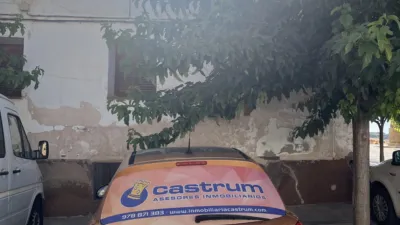 Casa en venta en Plaza de la Iglesia, 1, Castelserás de 72.000 €