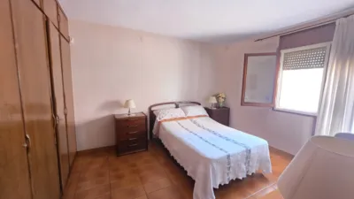 Apartment in Montornès del Vallès photo 9