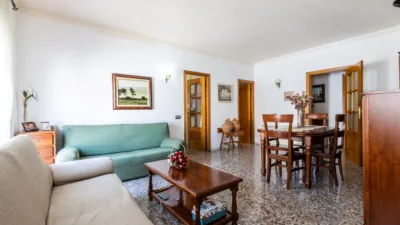 Casa en Carrer de l'Empordà photo 21