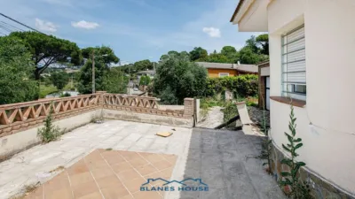 House on Carrer de la Cadernera photo 4