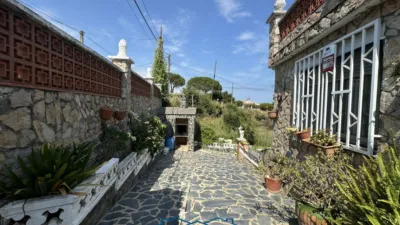 House on Carrer de la Tuca photo 25