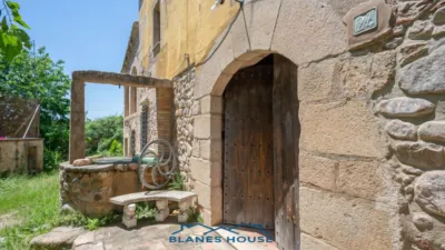 Rustic finca on Carretera Sta Coloma- Riudarenes photo 4