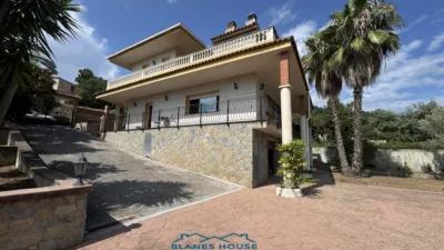 Casa en venta en Calle Benidorm, Número 0, Urbanitzacions del Nord (Lloret de Mar) de 410.000 €