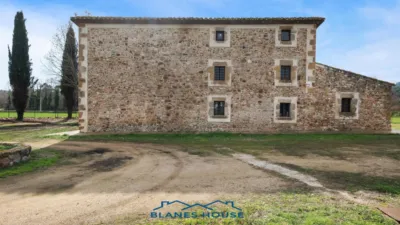Rustic finca on Calle Diseminat Fogars de La Selva photo 37