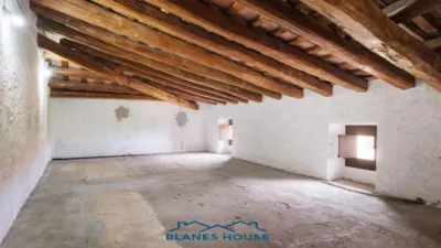 Rustic finca on Calle Diseminat Fogars de La Selva photo 26