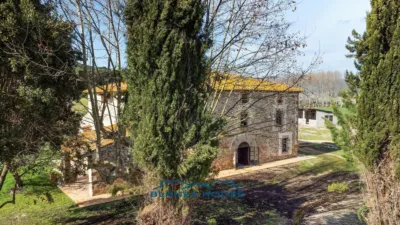 Rustic finca on Calle Diseminat Fogars de La Selva photo 3