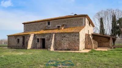 Rustic finca on Calle Diseminat Fogars de La Selva photo 40