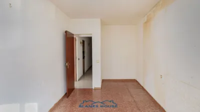 Apartment at Plaça de Medellín, 10 photo 5