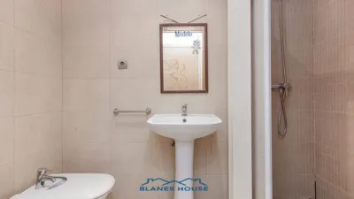 Apartment on Carrer del Petit Raval photo 10