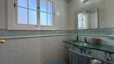 House on Carrer del Mas Torrents, 77 photo 48