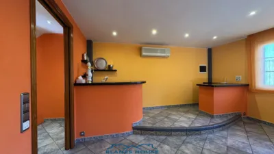 House on Carrer del Mas Torrents, 77 photo 16