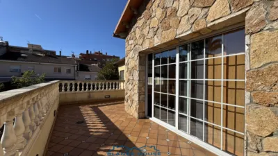 House on Carrer del Mas Torrents, 77 photo 26