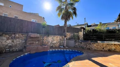 House on Carrer del Mas Torrents, 77 photo 72