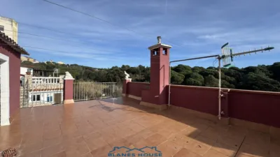 House on Carrer del Tajo photo 3