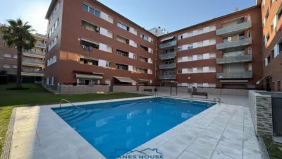 Duplex in Carrer de Pere Codina i Mont photo 2