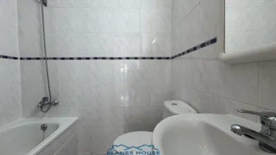 Duplex in Carrer de Pere Codina i Mont photo 20