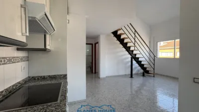 Duplex in Carrer de Pere Codina i Mont photo 22