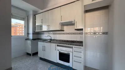Duplex in Carrer de Pere Codina i Mont photo 21