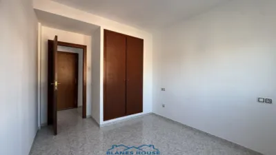 Duplex in Carrer de Pere Codina i Mont photo 16