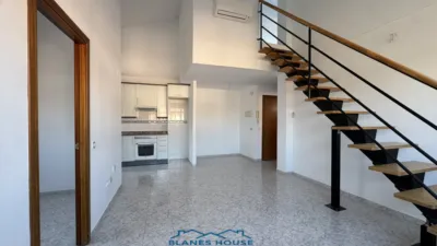 Duplex in Carrer de Pere Codina i Mont photo 24