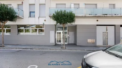 Flat on Carrer de Melilla, 4 photo 3