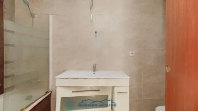 Flat on Carrer de Melilla, 4 photo 18