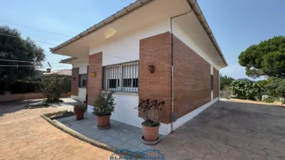 House on Carretera Argimont photo 26