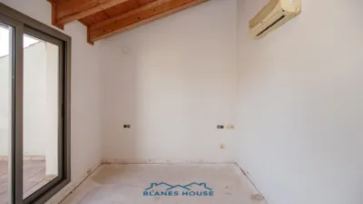 Duplex at Carrer de Montblanc, 1 photo 8