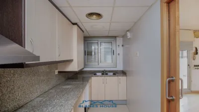 Duplex at Carrer de Montblanc, 1 photo 2
