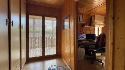 Casa en Carrer d'Amer photo 22