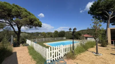 House on Carrer d'Amer photo 3