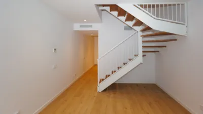 Duplex on Avinguda de Pau Casals photo 8
