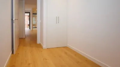 Duplex on Avinguda de Pau Casals photo 22