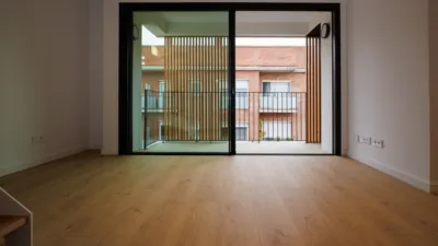 Duplex on Avinguda de Pau Casals photo 16