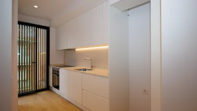 Duplex on Avinguda de Pau Casals photo 8