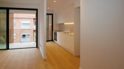 Duplex on Avinguda de Pau Casals photo 5