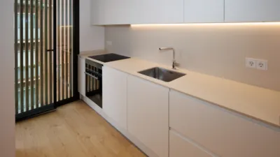 Duplex on Avinguda de Pau Casals photo 9