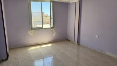 Piso en Carrer de Gregorio Marañón photo 3