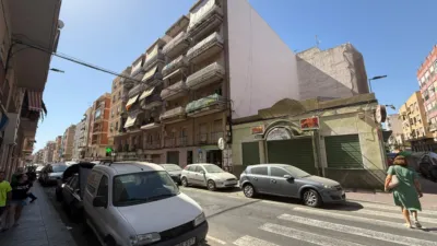 Apartment on Hermano Navarro Caracena Street photo 2