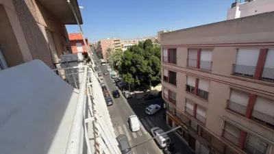 Apartment on Hermano Navarro Caracena Street photo 6