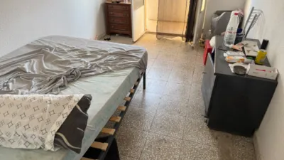 Apartment on Hermano Navarro Caracena Street photo 17